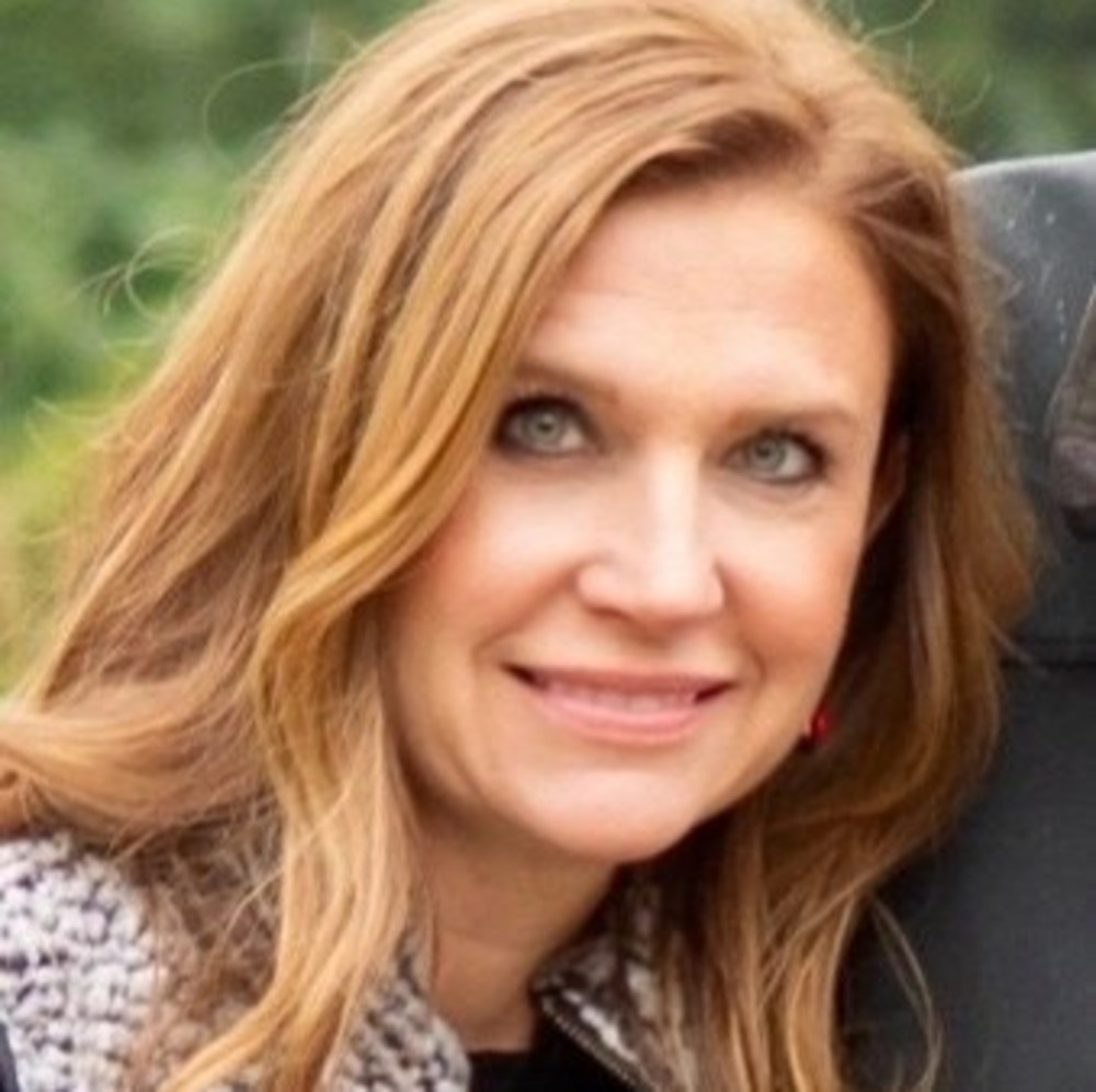 Meet your Posher, Jennifer